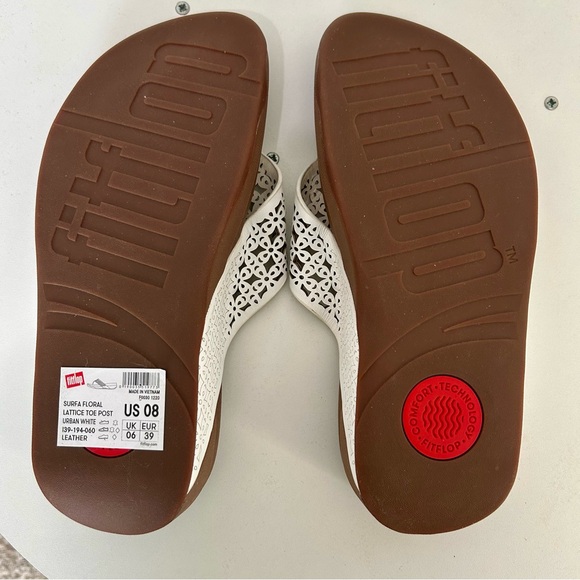 Fitflop Surfa White Floral Lattice Leather Flip Flop Sandals Size 8 NWT - Picture 7 of 7
